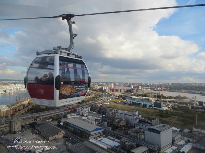 emirates-air-line-cable-in-sky